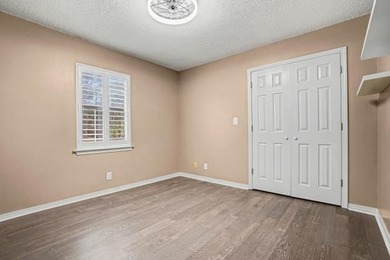 This wonderfully Eclectic Cottage is nestled next to dunes in on Isle Dauphine Club Golf Course in Alabama - for sale on GolfHomes.com, golf home, golf lot