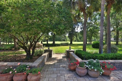 Stunning Golf Course Home in the Country Club of Ocala
Welcome on Country Club of Ocala in Florida - for sale on GolfHomes.com, golf home, golf lot