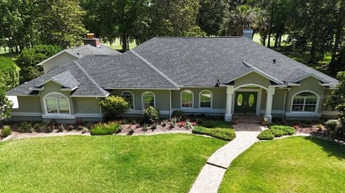 Stunning Golf Course Home in the Country Club of Ocala
Welcome on Country Club of Ocala in Florida - for sale on GolfHomes.com, golf home, golf lot