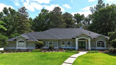 Stunning Golf Course Home in the Country Club of Ocala
Welcome on Country Club of Ocala in Florida - for sale on GolfHomes.com, golf home, golf lot