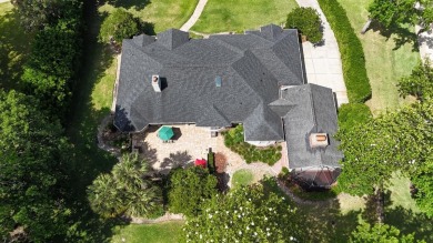 Stunning Golf Course Home in the Country Club of Ocala
Welcome on Country Club of Ocala in Florida - for sale on GolfHomes.com, golf home, golf lot