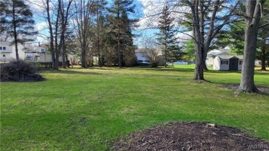 Great location adjacent to Days Park and Niagara County Golf on Niagara County Golf Course in New York - for sale on GolfHomes.com, golf home, golf lot