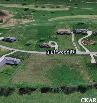 This perfect residential building lot in Old Bridge Subdivision on Old Bridge Golf Club in Kentucky - for sale on GolfHomes.com, golf home, golf lot
