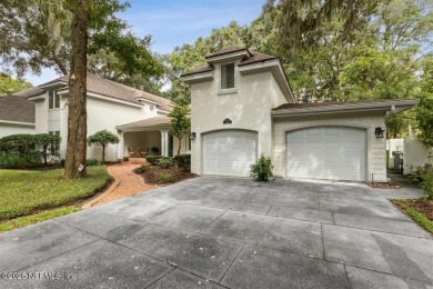 SPACE, STYLE & FAIRWAY VIEWS-THIS AMELIA ISLAND GEM HAS IT ALL! on Golf Club of Amelia Island in Florida - for sale on GolfHomes.com, golf home, golf lot