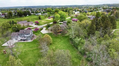 MOTIVATED SELLERS! Bordering South Hills Golf Course, this on South Hills Golf and Country Club in Wisconsin - for sale on GolfHomes.com, golf home, golf lot