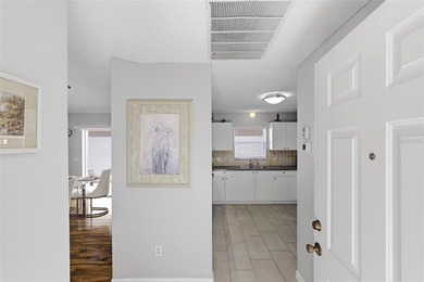 Golf Frontage Las Brisas Courtyard Villa | Tastefully TURNKEY  | on El Diablo Executive Golf Course in Florida - for sale on GolfHomes.com, golf home, golf lot