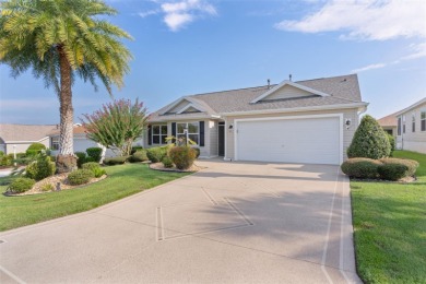TALK ABOUT LOCATION! This charming Whispering Pine model in the on Glenview Championship Golf and Country Club in Florida - for sale on GolfHomes.com, golf home, golf lot