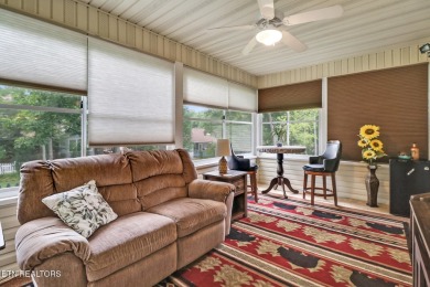 You must see this lovely home in the heart of Fairfield Glade! on Druid Hills Golf Club in Tennessee - for sale on GolfHomes.com, golf home, golf lot