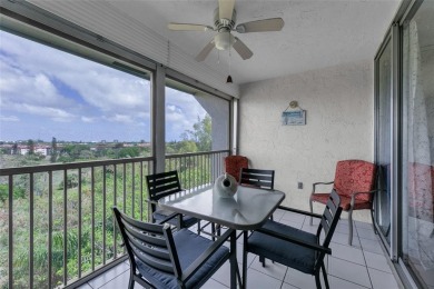 This bright 2-bedroom, 2-bath corner unit offers comfortable on Inverrary Country Club in Florida - for sale on GolfHomes.com, golf home, golf lot