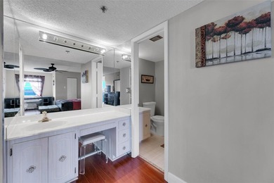 This bright 2-bedroom, 2-bath corner unit offers comfortable on Inverrary Country Club in Florida - for sale on GolfHomes.com, golf home, golf lot