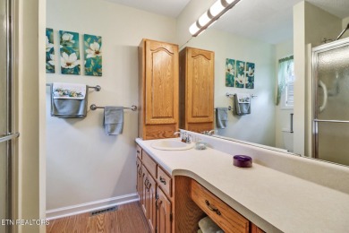 You must see this lovely home in the heart of Fairfield Glade! on Druid Hills Golf Club in Tennessee - for sale on GolfHomes.com, golf home, golf lot