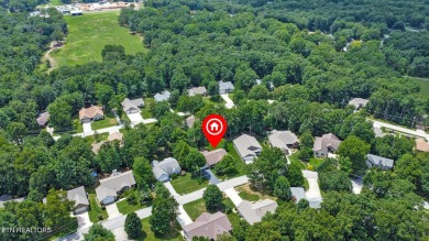 You must see this lovely home in the heart of Fairfield Glade! on Druid Hills Golf Club in Tennessee - for sale on GolfHomes.com, golf home, golf lot