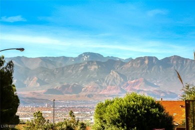 Highly upgraded single-story home nestled in one of Henderson's on Revere Golf Club in Nevada - for sale on GolfHomes.com, golf home, golf lot