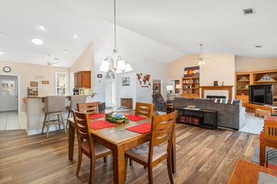 Welcome home to 6 Invadir Circle.  Wall of windows welcomes you on Isabella Golf Course  in Arkansas - for sale on GolfHomes.com, golf home, golf lot