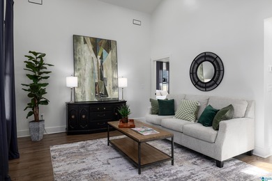 Beautifully updated, move-in-ready bungalow in Forest Park on Highland Park Golf Course in Alabama - for sale on GolfHomes.com, golf home, golf lot