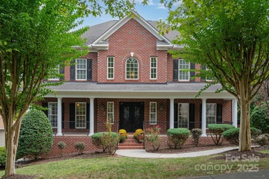 From its expansive rocking chair front porch to its striking on Skybrook Golf Club in North Carolina - for sale on GolfHomes.com, golf home, golf lot