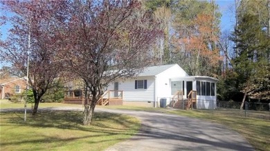 Piankatank Shores - 1,000+ SF home w/2 BRs, 2 BAs.. Located in on Piankatank River Golf Club in Virginia - for sale on GolfHomes.com, golf home, golf lot