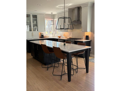 Beautifully updated home in the highly sought-after New Albany on New Albany Links Golf Club in Ohio - for sale on GolfHomes.com, golf home, golf lot