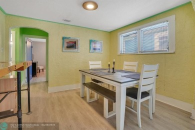 AMAZING LOCATION! This charming 3BR/1.5BA downtown cottage is on Lake Worth Municipal Golf Course in Florida - for sale on GolfHomes.com, golf home, golf lot