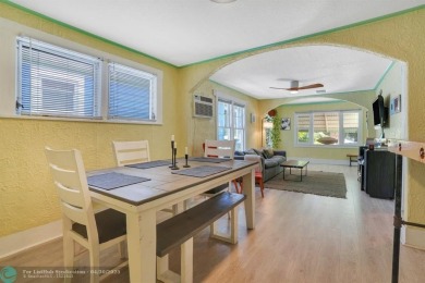 AMAZING LOCATION! This charming 3BR/1.5BA downtown cottage is on Lake Worth Municipal Golf Course in Florida - for sale on GolfHomes.com, golf home, golf lot