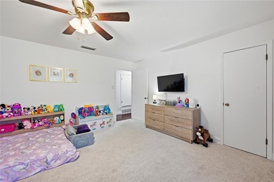 This stunning 4-bedroom, 2-bath home with a dedicated office and on Ridglea Golf Course in Texas - for sale on GolfHomes.com, golf home, golf lot