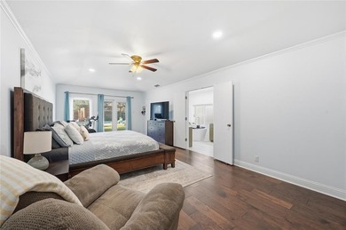 This stunning 4-bedroom, 2-bath home with a dedicated office and on Ridglea Golf Course in Texas - for sale on GolfHomes.com, golf home, golf lot