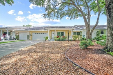 Spacious Montgomery Model Villa located in On Top of the World on On Top of the World Golf Course in Florida - for sale on GolfHomes.com, golf home, golf lot