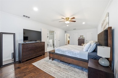 This stunning 4-bedroom, 2-bath home with a dedicated office and on Ridglea Golf Course in Texas - for sale on GolfHomes.com, golf home, golf lot