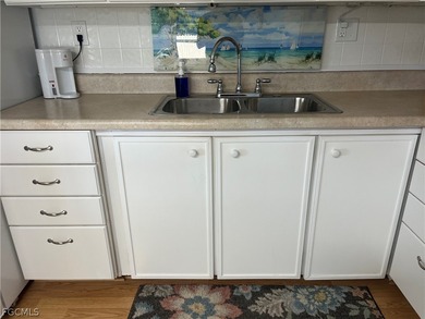 GORGEOUS, you are not going to believe how BEAUTIFUL this unit on Six Lakes Country Club in Florida - for sale on GolfHomes.com, golf home, golf lot