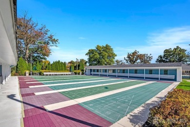 Welcome to the Rossmoor! This 55+ community offers pickle ball on Rossmoor Golf Club in New Jersey - for sale on GolfHomes.com, golf home, golf lot