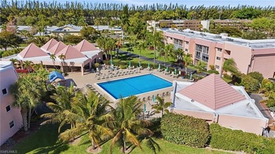 Welcome to this inviting TURNKEY FURNISHED 1-bedroom, 1-bath on Quail Run Golf Club In Naples in Florida - for sale on GolfHomes.com, golf home, golf lot