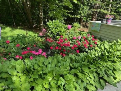Picturesque 4 bedroom cul-de-sac townhome in the Bluffs @ on Lochmere Golf Club in North Carolina - for sale on GolfHomes.com, golf home, golf lot