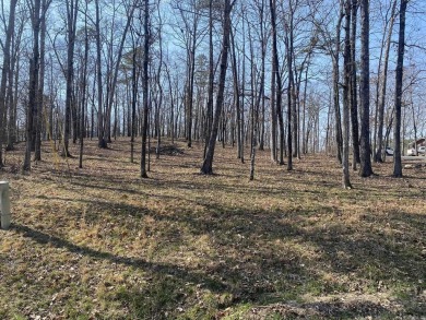 Discover the perfect spot to build your dream home on this on Diamondhead Golf and Country Club in Arkansas - for sale on GolfHomes.com, golf home, golf lot