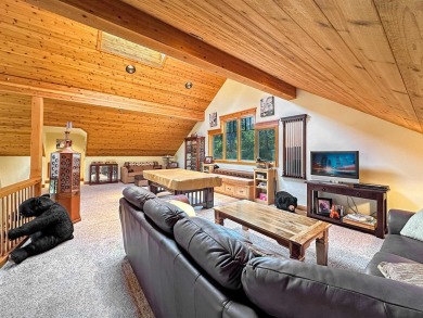 Exceptional mountain retreat in the prestigious, gated golf on Grizzly Ranch Golf Club in California - for sale on GolfHomes.com, golf home, golf lot