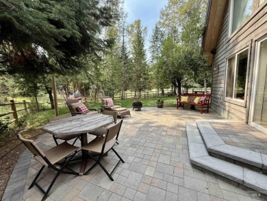 Your Cottage in the Woods, is waiting for you! This Awesome on McCall Municipal Golf Course in Idaho - for sale on GolfHomes.com, golf home, golf lot