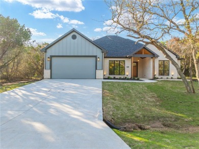 New Reduced price.  Builder is motivated.   This beauty home is on White Bluff Resort - New Course in Texas - for sale on GolfHomes.com, golf home, golf lot