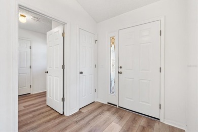 Vera Cruz Designer Home with NO BOND and NEW FLOORING Near on El Diablo Executive Golf Course in Florida - for sale on GolfHomes.com, golf home, golf lot