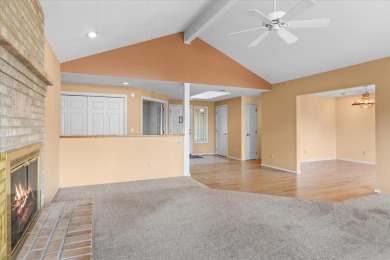 This beautifully maintained single-level home is tucked away on on Oak Knoll Golf Course in Oregon - for sale on GolfHomes.com, golf home, golf lot
