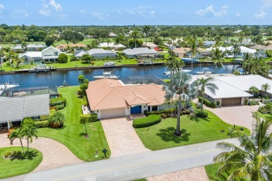 Welcome Home to your impeccably renovated 3-bdrm, 3-bath on Yacht and Country Club in Florida - for sale on GolfHomes.com, golf home, golf lot