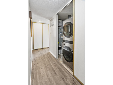 MLS# 290832 3rd story unit overlooking hole 2 of Meadow Springs on Meadow Springs Country Club in Washington - for sale on GolfHomes.com, golf home, golf lot