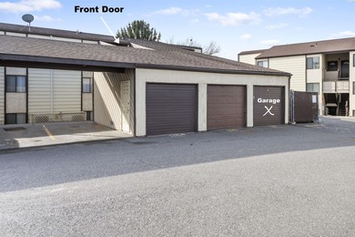 MLS# 290832 3rd story unit overlooking hole 2 of Meadow Springs on Meadow Springs Country Club in Washington - for sale on GolfHomes.com, golf home, golf lot