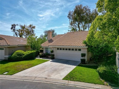 This charming home nestled in a desirable 55+ community, offers on Sun Lakes Country Club in California - for sale on GolfHomes.com, golf home, golf lot