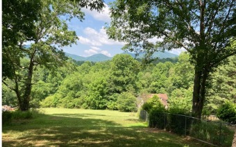 GREAT MOUNTAIN VIEWS from this Young Harris College town. Just on Brasstown Valley Resort and Spa in Georgia - for sale on GolfHomes.com, golf home, golf lot