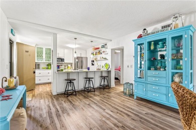 This stunningly remodeled Vista Plantation condo is truly a gem on Vista Plantation Golf Club in Florida - for sale on GolfHomes.com, golf home, golf lot