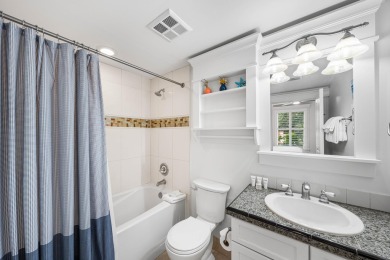 Beautifully updated ground-floor condo with 1 bedroom, 2 full on Sandestin Golf and Beach Resort - Raven in Florida - for sale on GolfHomes.com, golf home, golf lot