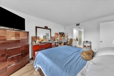 This beautiful 2-bedroom, 2-bathroom condo offers stunning pool on Flamingo Lakes Country Club in Florida - for sale on GolfHomes.com, golf home, golf lot