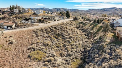 2 adjacent lots (3225-030-003 & 004) with spectacular views of on Lake Elizabeth Golf and Ranch Club in California - for sale on GolfHomes.com, golf home, golf lot