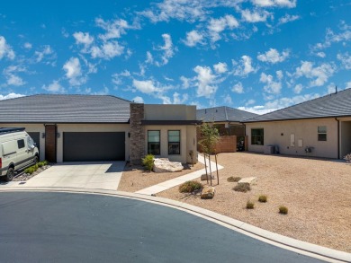 Sun River Villa on Cul-de-Sac 
Beautifully upgraded and move-in on Sunriver Golf Club in Utah - for sale on GolfHomes.com, golf home, golf lot