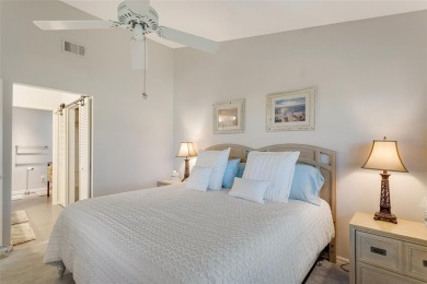 Beautiful 2 Bed + Den FULLY FURNISHED Villa with Golf Course on Cross Creek Country Club in Florida - for sale on GolfHomes.com, golf home, golf lot