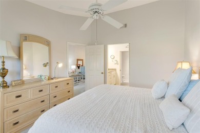 Beautiful 2 Bed + Den FULLY FURNISHED Villa with Golf Course on Cross Creek Country Club in Florida - for sale on GolfHomes.com, golf home, golf lot